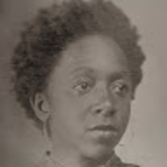 Meet your Posher, Marisa - Picture 1 of 1